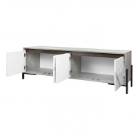 Квин 3-2 Квин 3-2