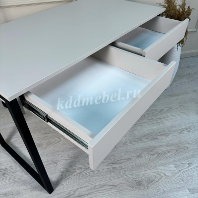 Стол Юниор (Кашемир/Черный муар)