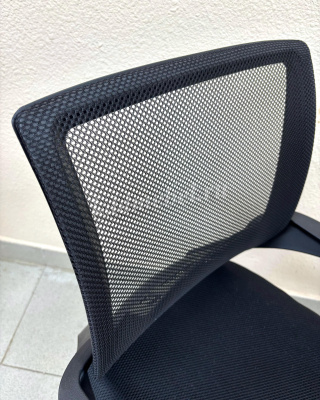 Кресло офисное BM-520P (Черный)